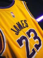 ⁦NBA Jersy Lakers Jaune⁩ - الصورة ⁦4⁩