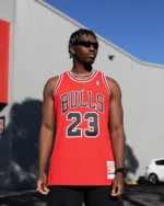 ⁦NBA Jersy Bulls rouge⁩ - الصورة ⁦3⁩