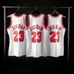 ⁦NBA Jersy Bulls Blanc⁩ - الصورة ⁦2⁩